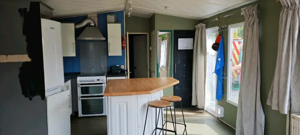 Mobile home 44 x 12ft winter pack double glazed - Image 3