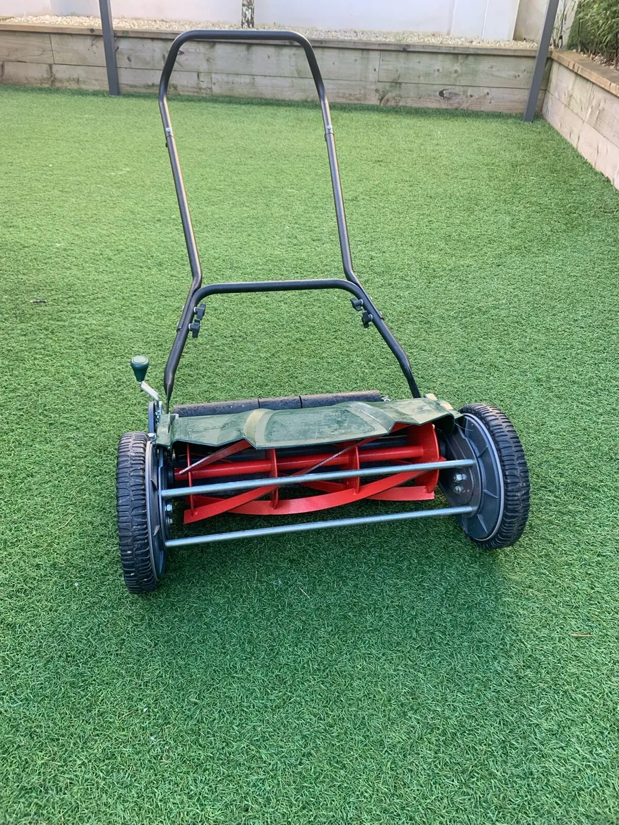 Webb Push Cylinder Mower - Image 2