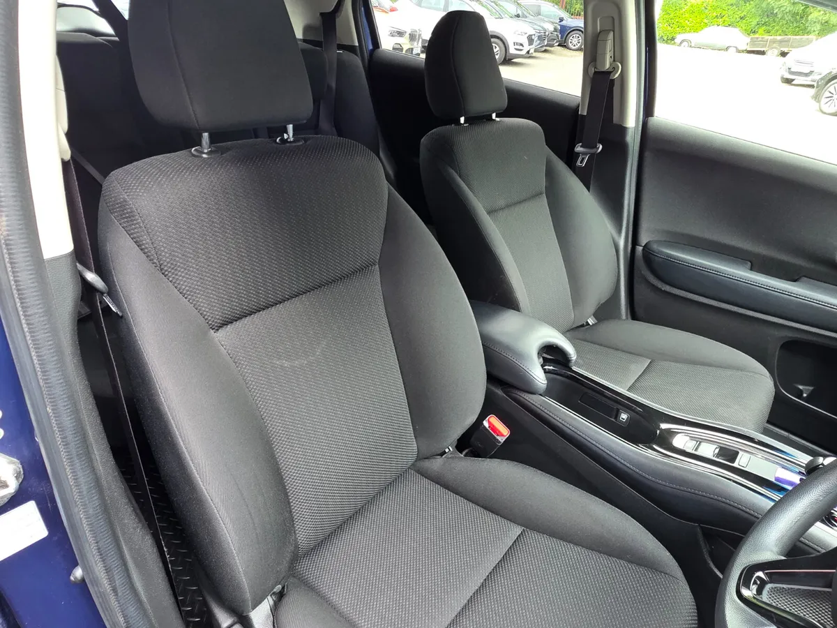 2014 Honda Vezel 1.5 HYBRID AUTOMATIC // NEW NCT - Image 4
