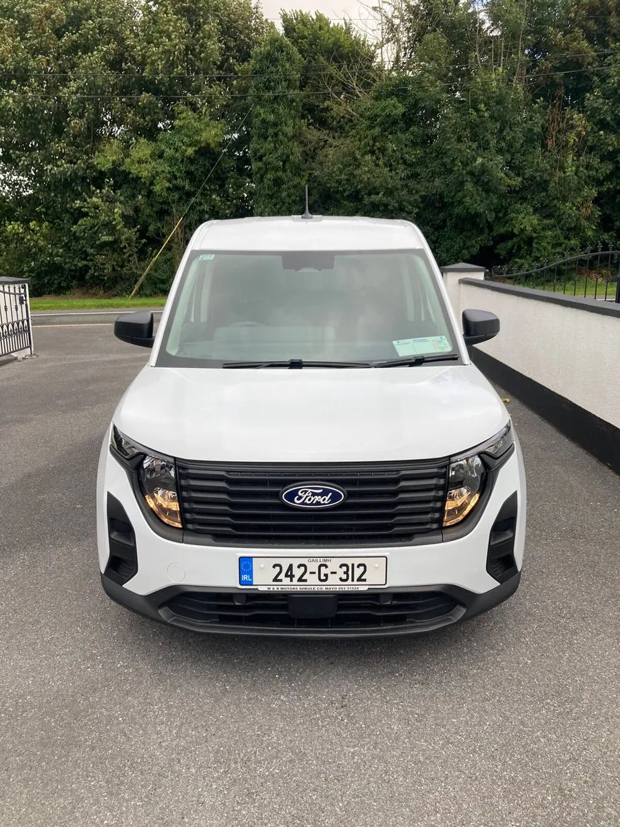 Ford Transit Courier Leader 1.5TDCI - Image 3