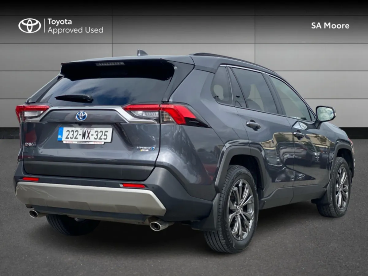 Toyota RAV4 HYBRID SOL - Image 2