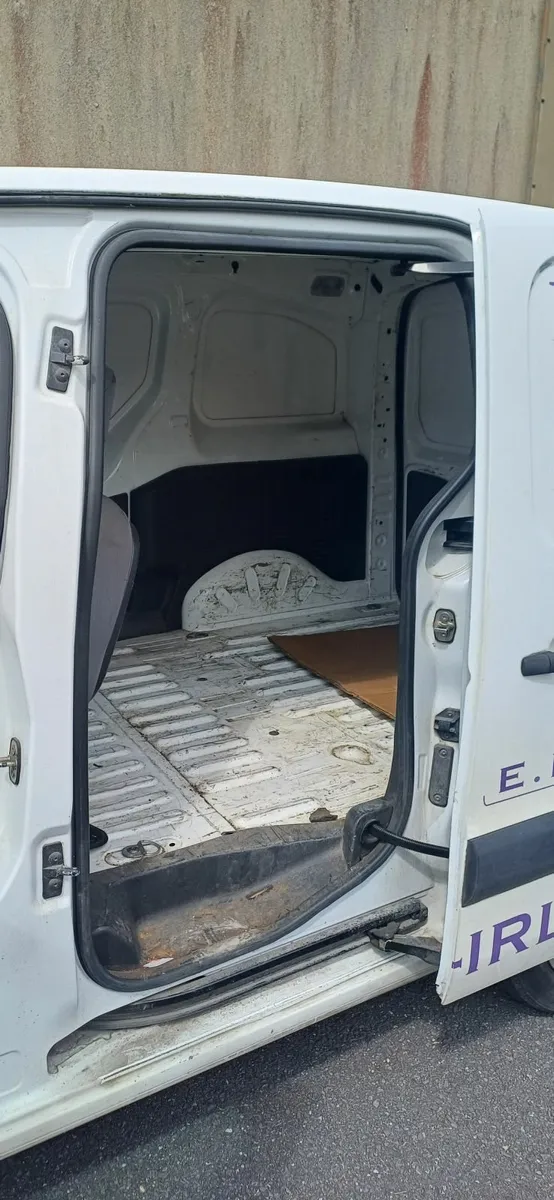 Peugeot Partner 2015 - Image 3