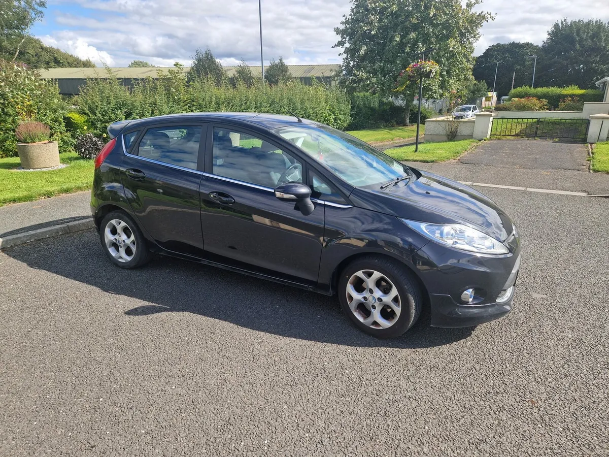 ford fiesta titanium - Image 1