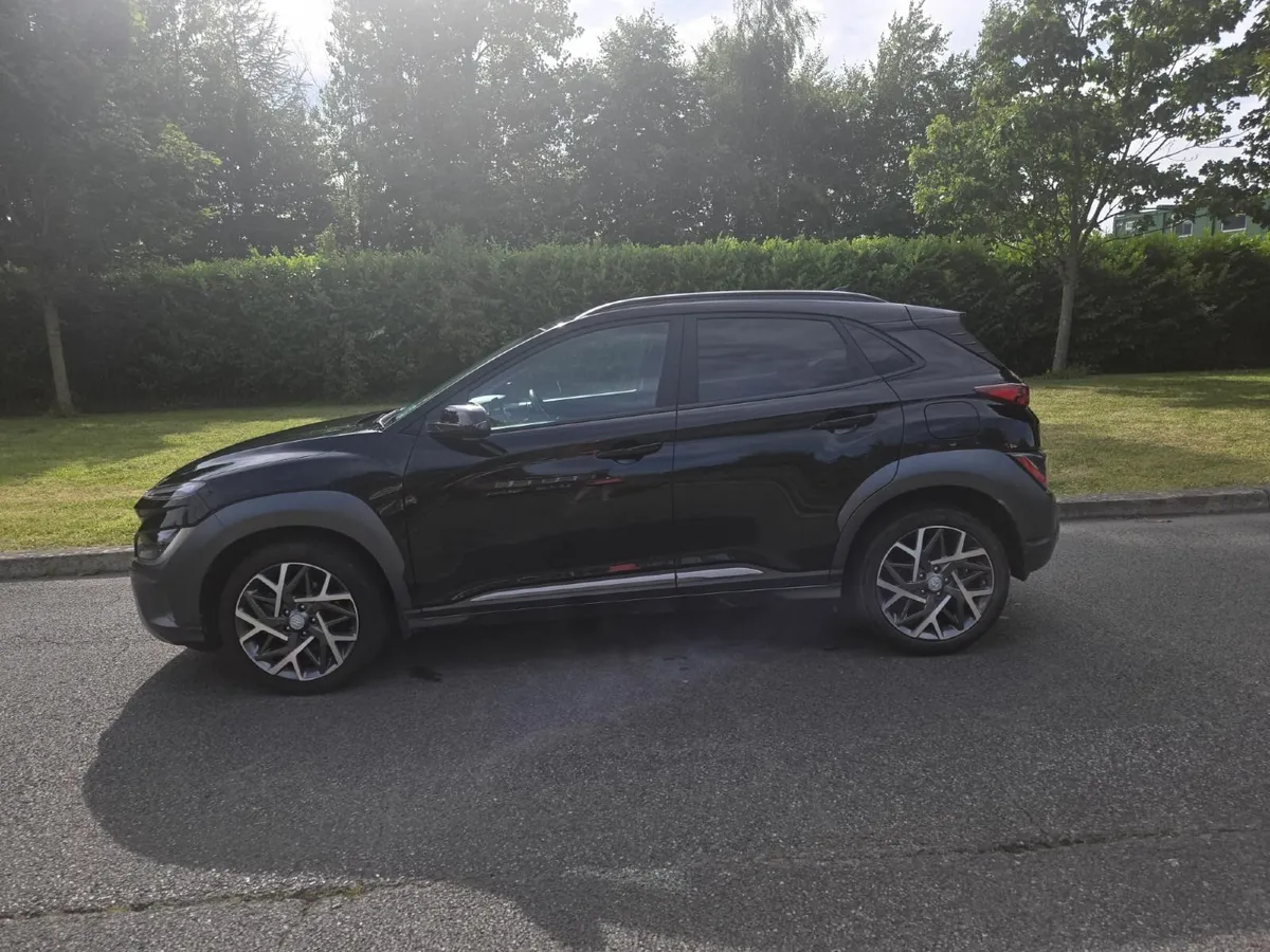 Hyundai KONA 2023 - Image 2