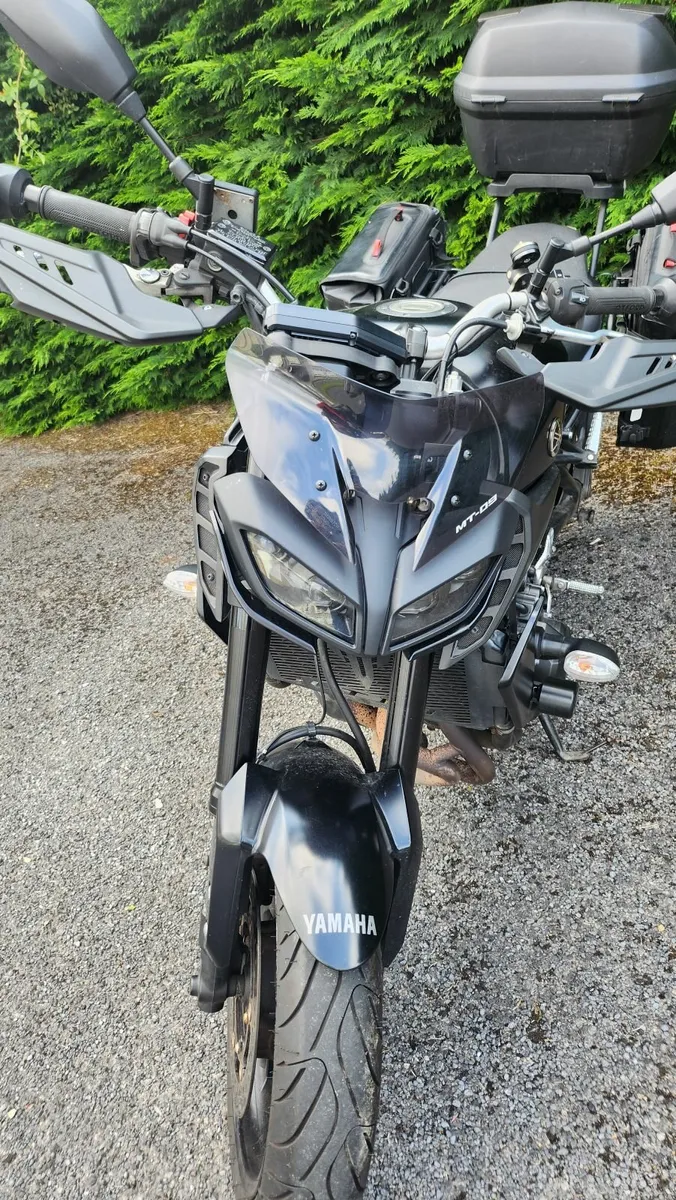 YAMAHA MT09 2021 - Image 3