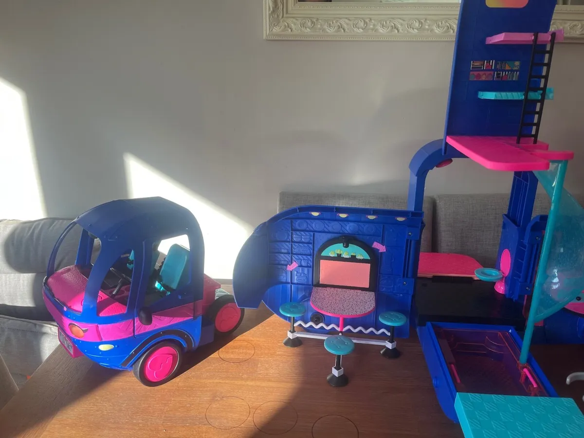Lol Camper Van, Storage Case, Dolls & Accessories - Image 2