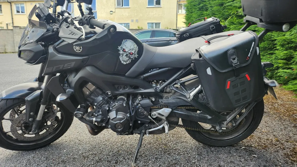 YAMAHA MT09 2021 - Image 1