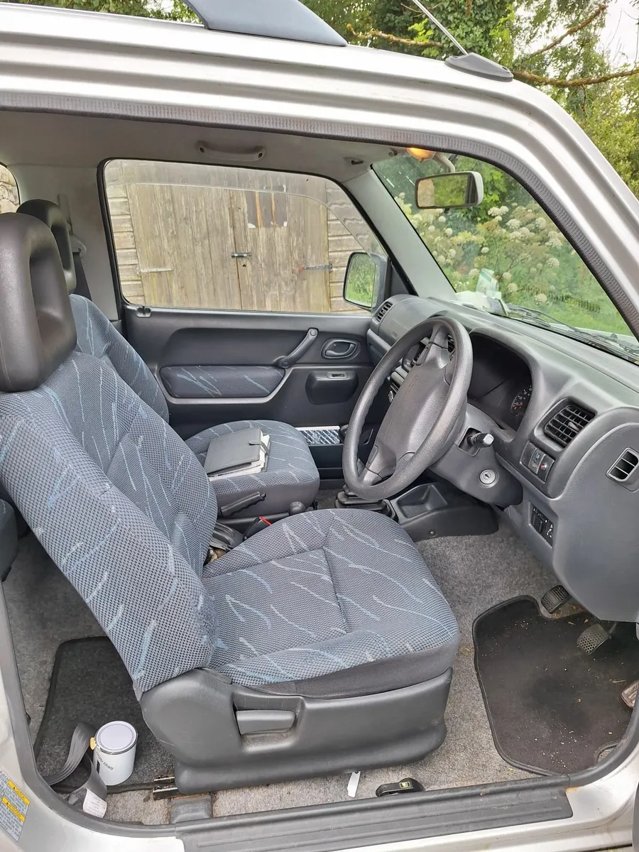 Suzuki Jimny 2003 - Image 4