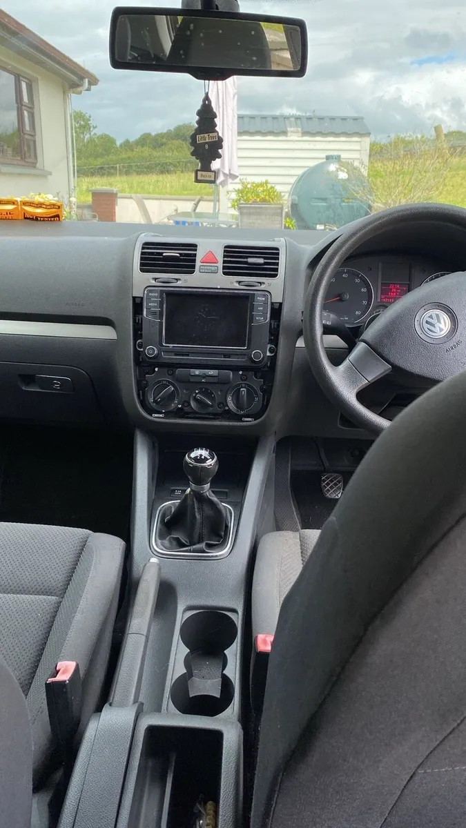 Volkswagen Golf Mk5 Comfortline (Petrol) - Image 3