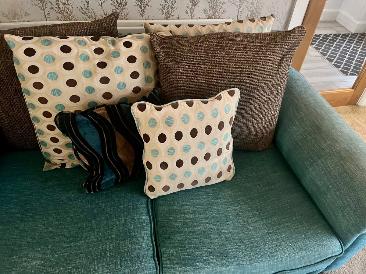 2 & 3 seater couch with footstool - Image 3