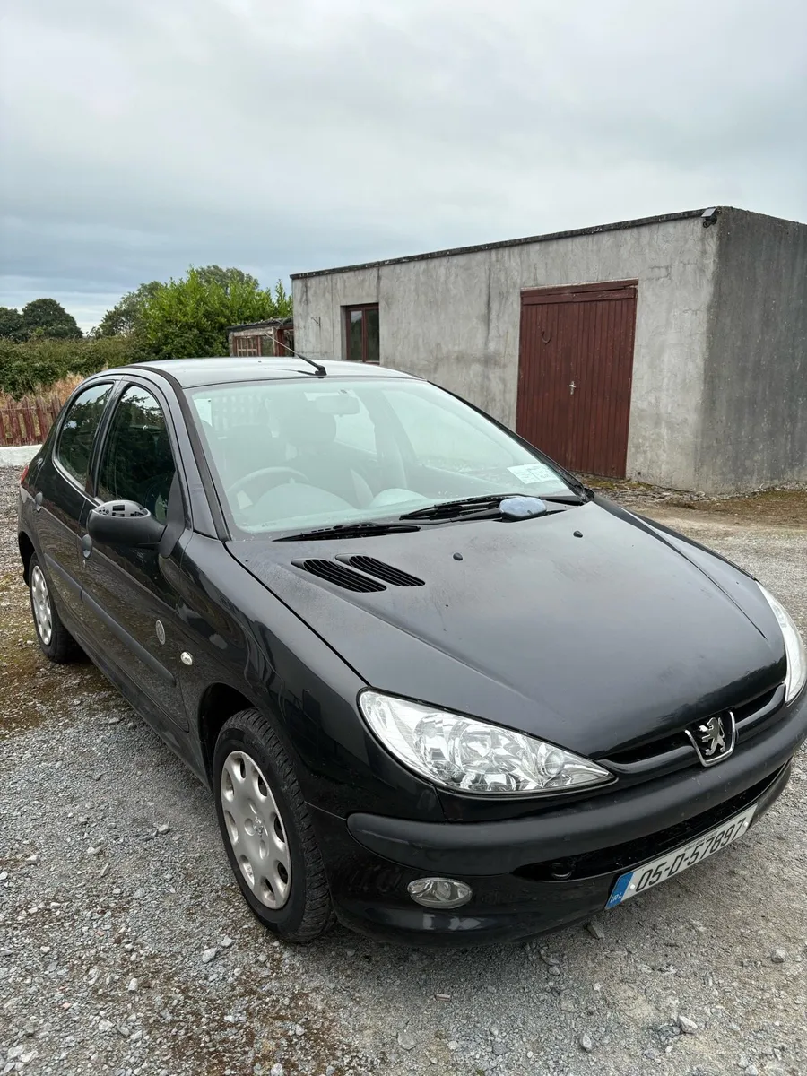 Car - Image 2