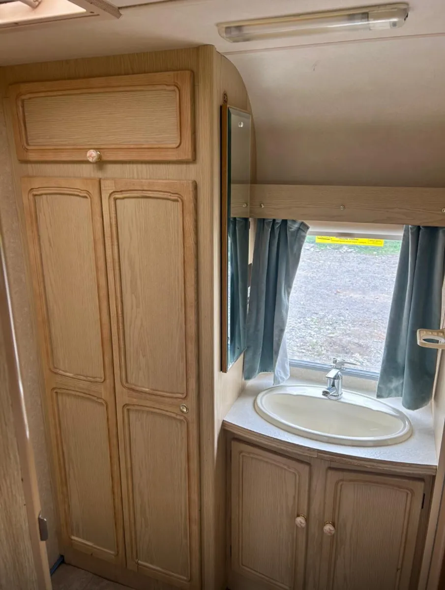 Elddis 3 berth caravan - Image 3