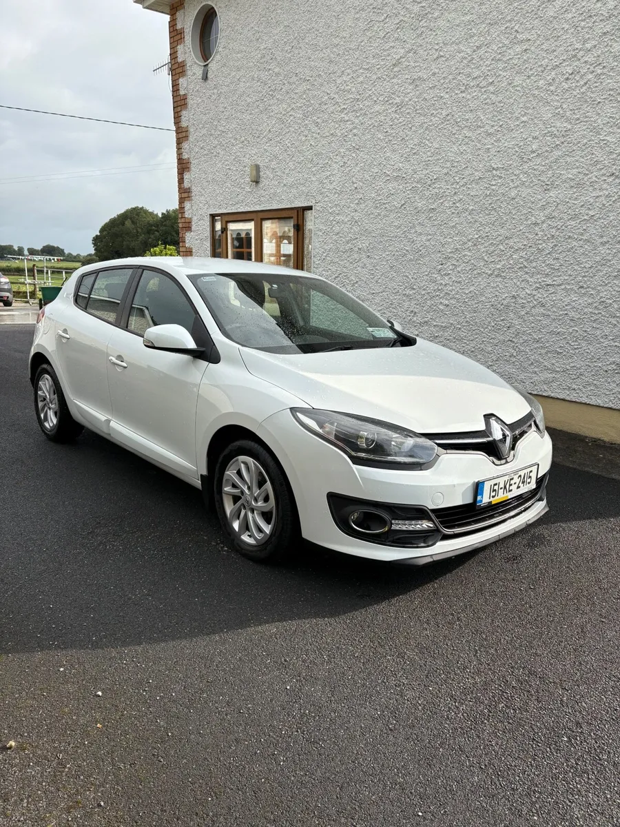 Renault Megane 2015 - Image 2