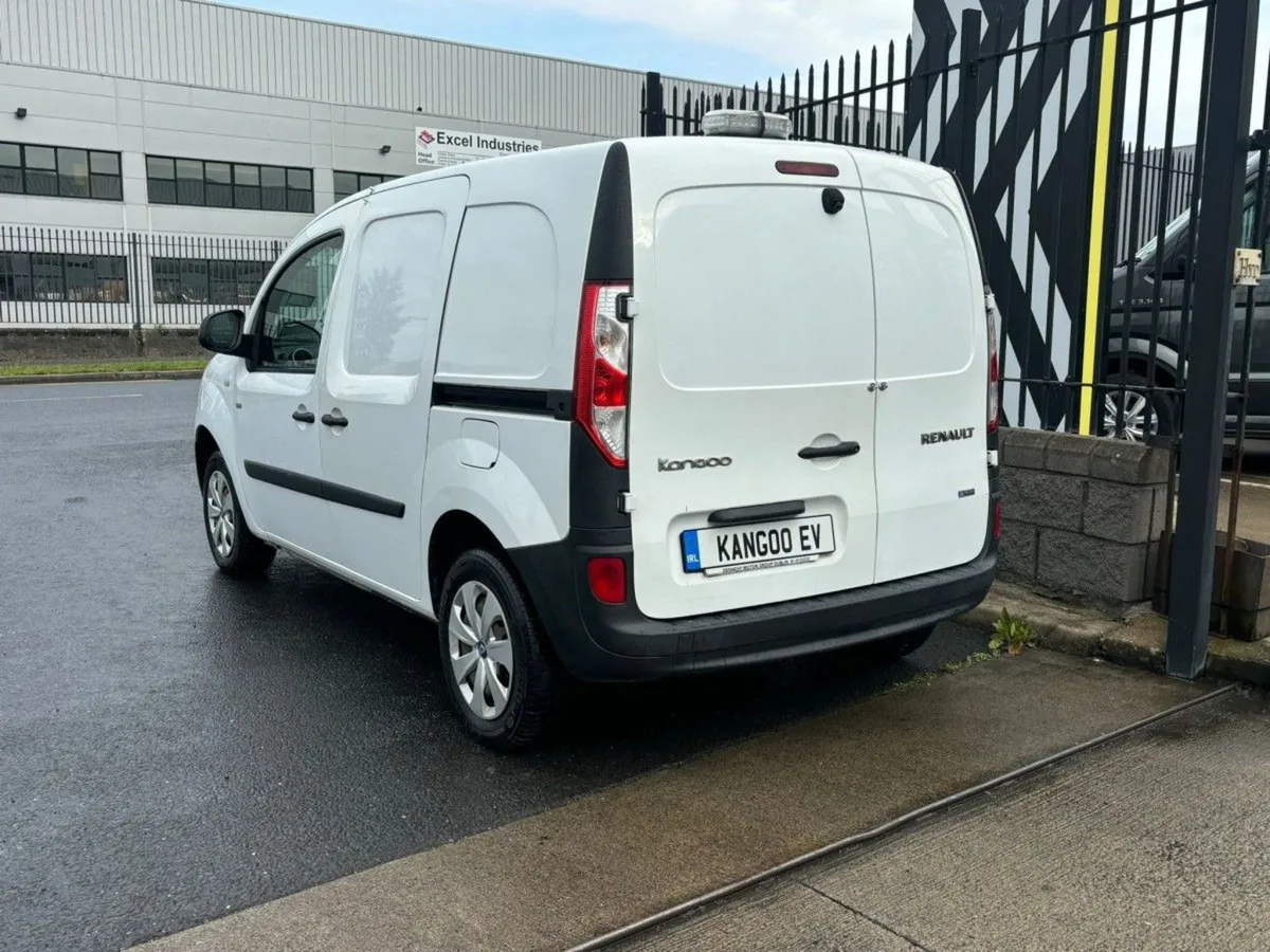Renault Kangoo Fully Electric - Heavily Discounted - Image 3