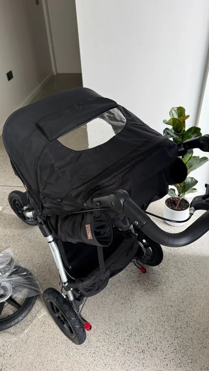 Mountain Buggy Terrain Pushchair - Image 4
