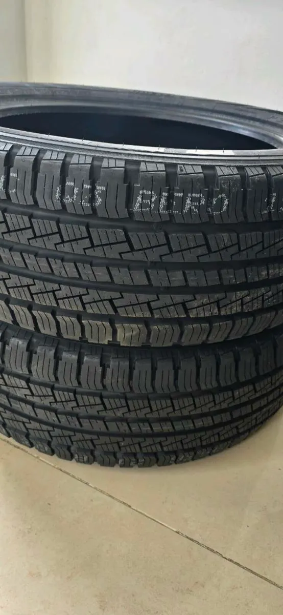 Pirelli Scorpion STR 245/50/R20 - Image 1
