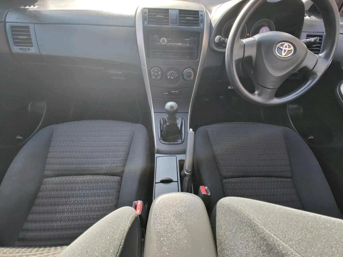 2007 Toyota Corolla, NCT Jan 2026/Taxed July 2026 - Image 3