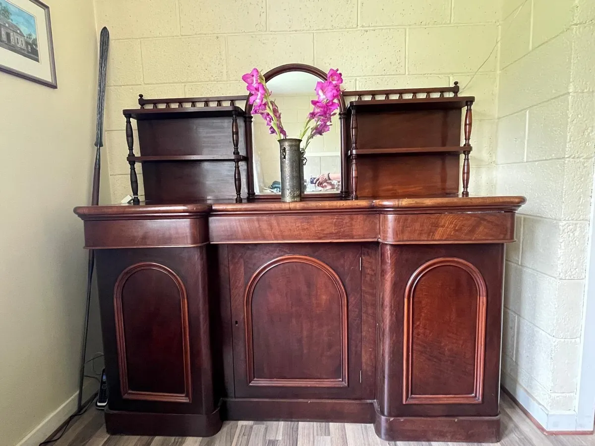 Antique Mahogany Sideboard - Image 1