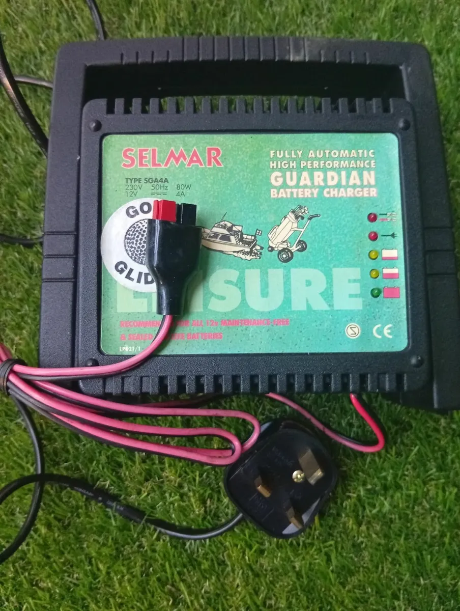 Universal golf glider battery charger 12volt - Image 1