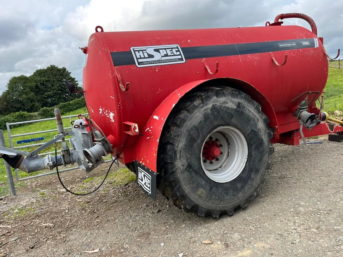 Hi spec 2000 gallon tanker - Image 2