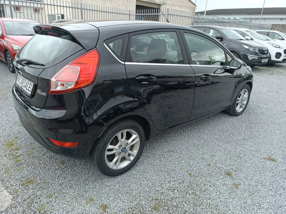 2016 Ford Fiesta 1.5 tdci zetec - Image 4
