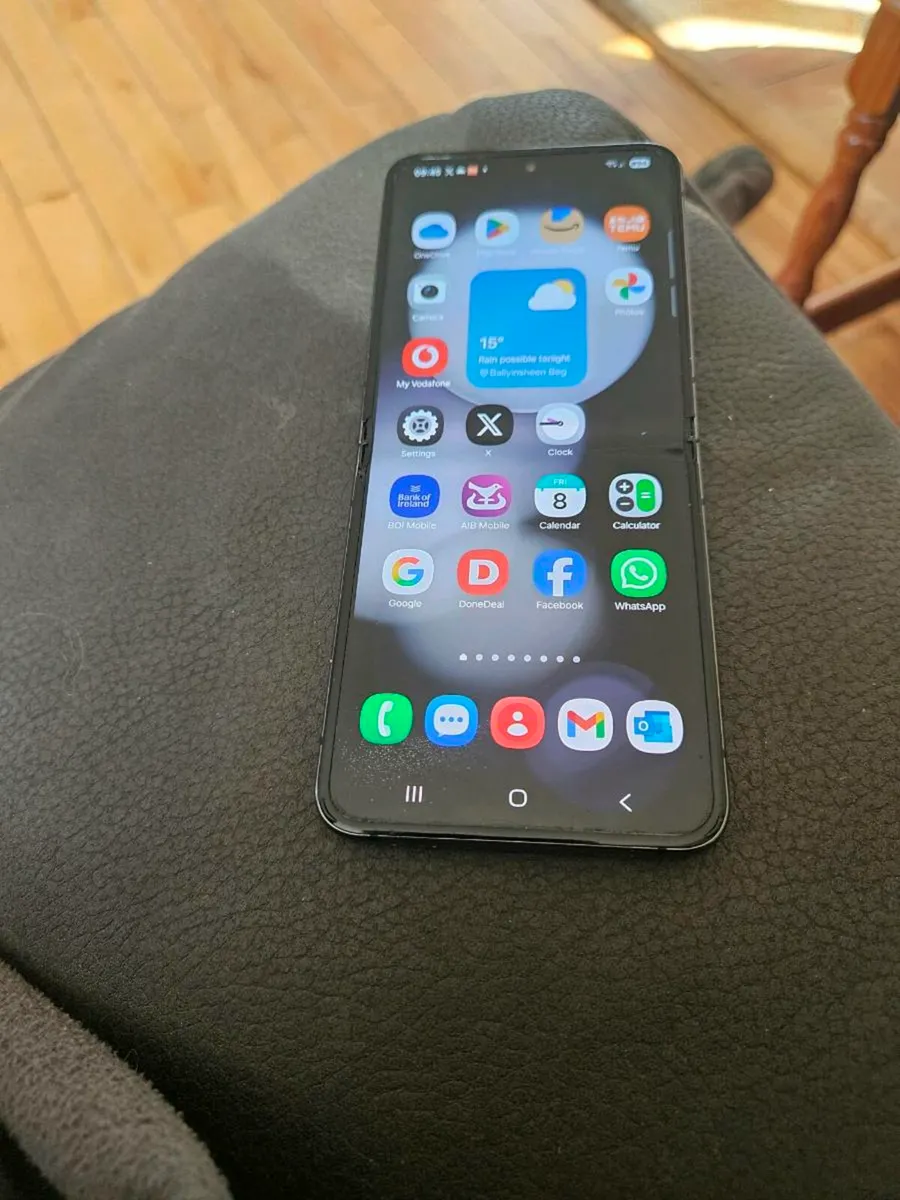 Mobil phone - Image 2