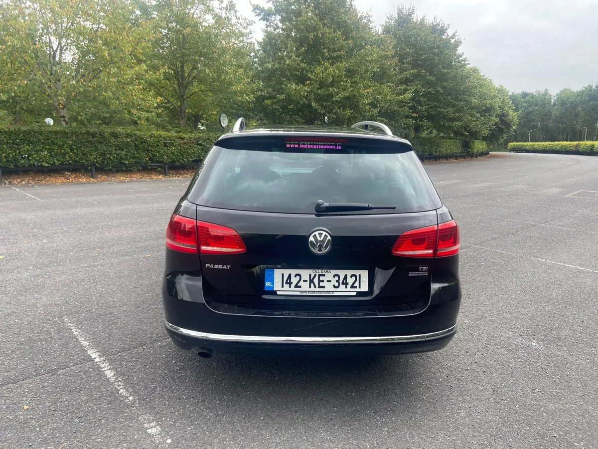 2014 Volkswagen Passat 1.4 R-Line Auto Estate - Image 3