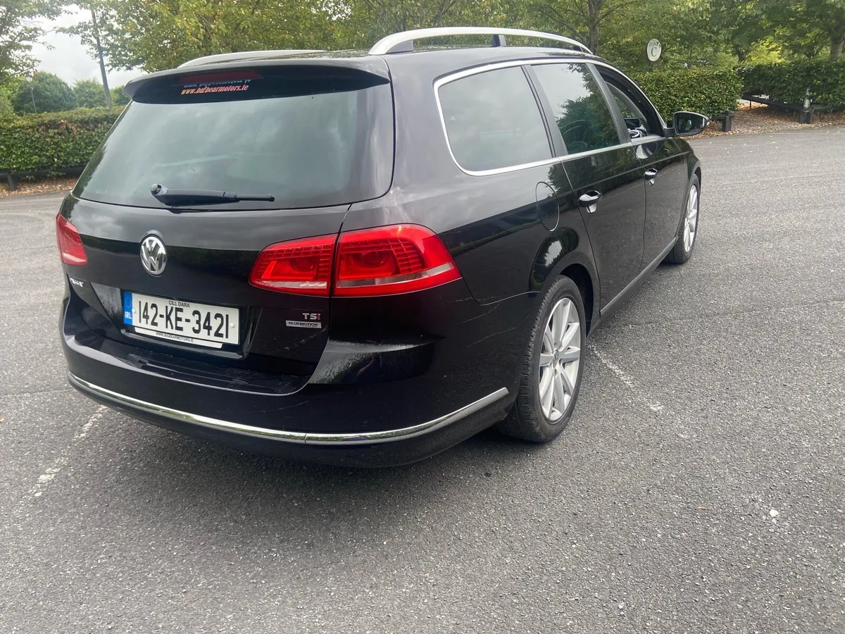 2014 Volkswagen Passat 1.4 R-Line Auto Estate - Image 4