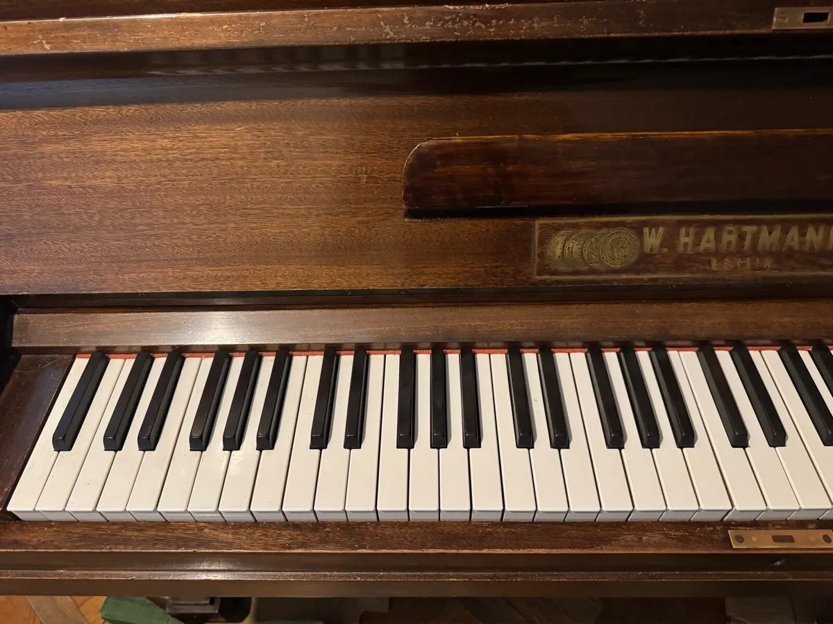 Piano - Image 3