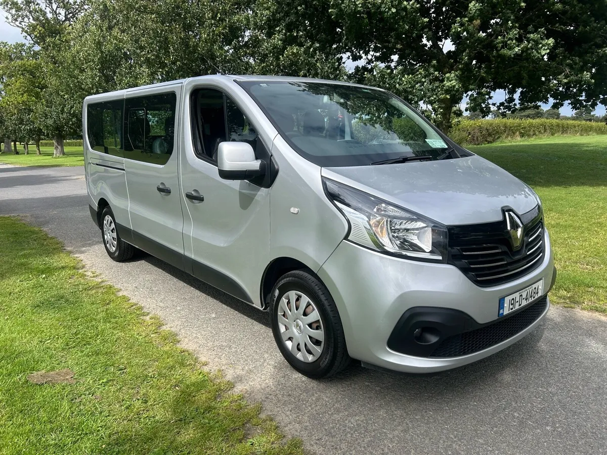 Renault Traffic 9 Seater!!! 2019 - Image 1