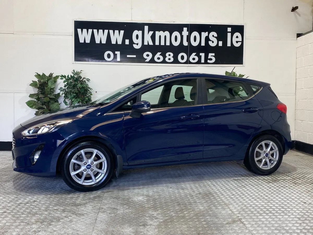Ford Fiesta 2018//TITANIUM//FINANCE AVAILABLE - Image 3