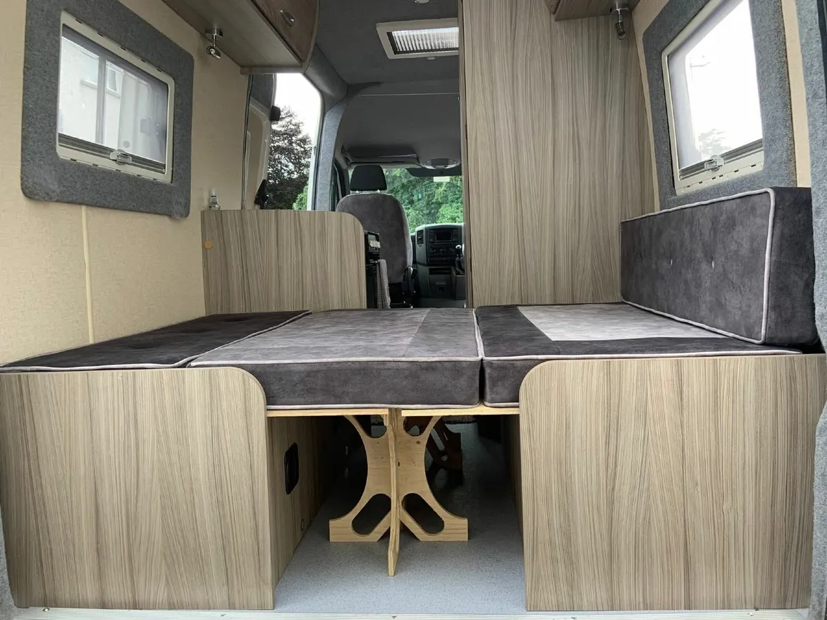 campervan - Image 2