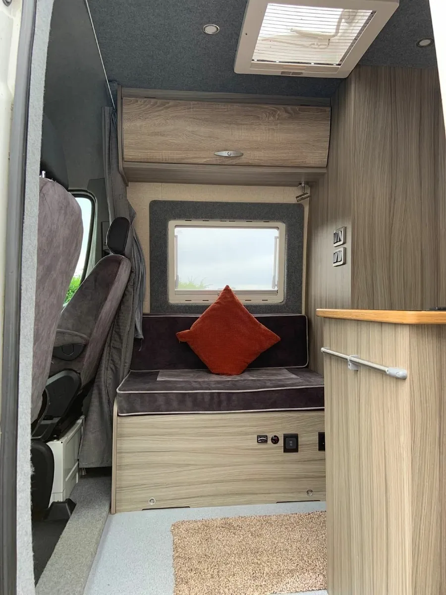 campervan - Image 3