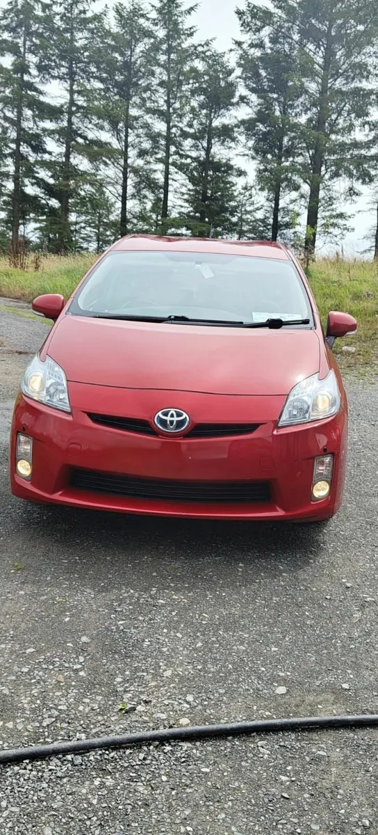 2011 Toyota Prius Hybrid - Image 1