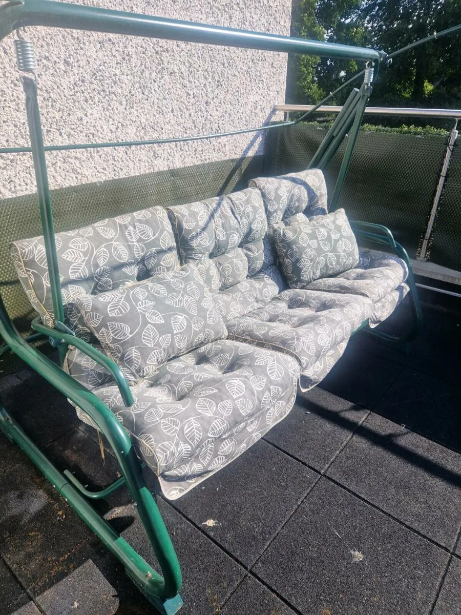 Garden swing bed - Image 2