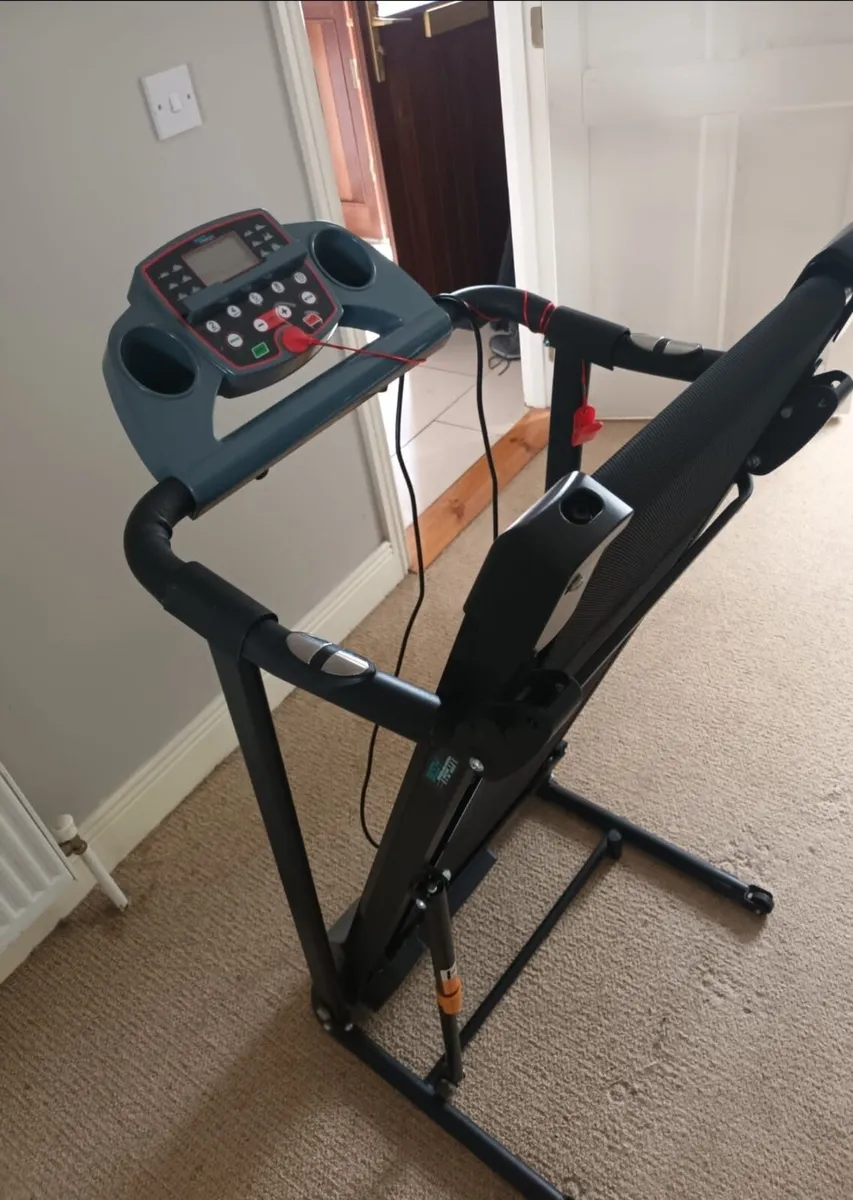 Treadmill - Image 1