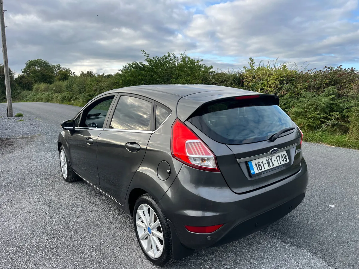 Ford Fiesta 2016 1.5 tdci - Image 4