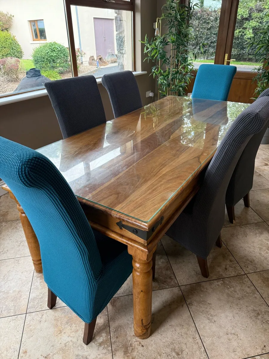 Glass top Dining table & chairs - Image 2