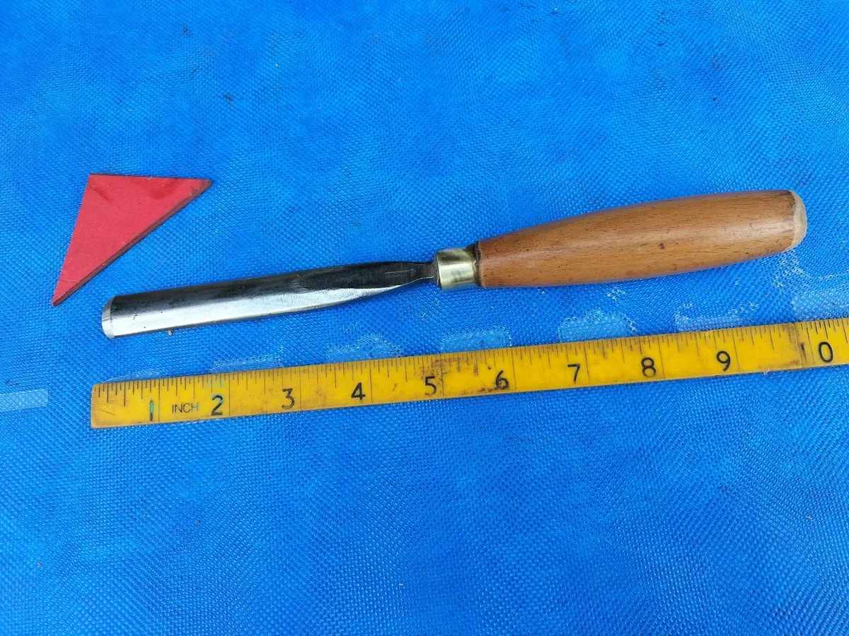 5/8" Carvers Gouge by Marples - Image 1