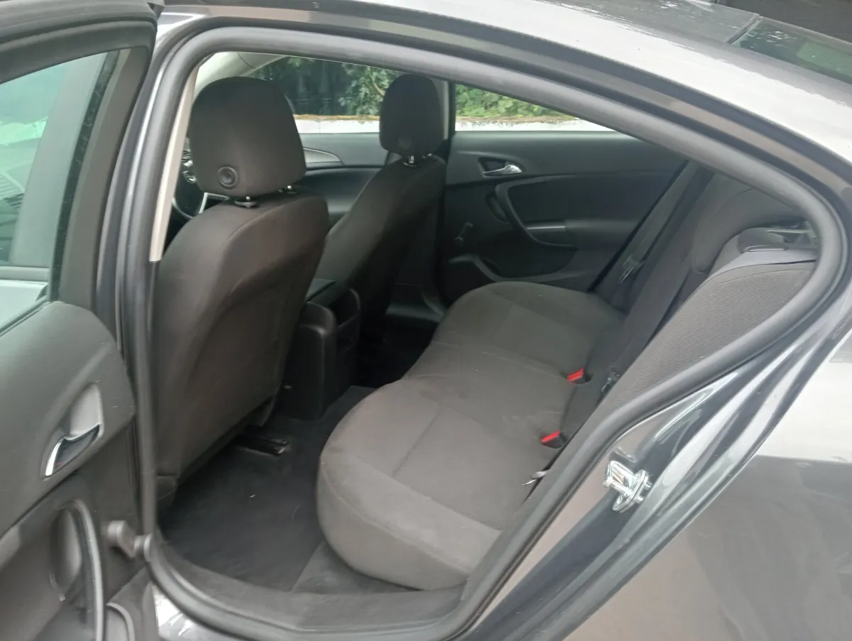 Opel Insignia 2011 - Image 3