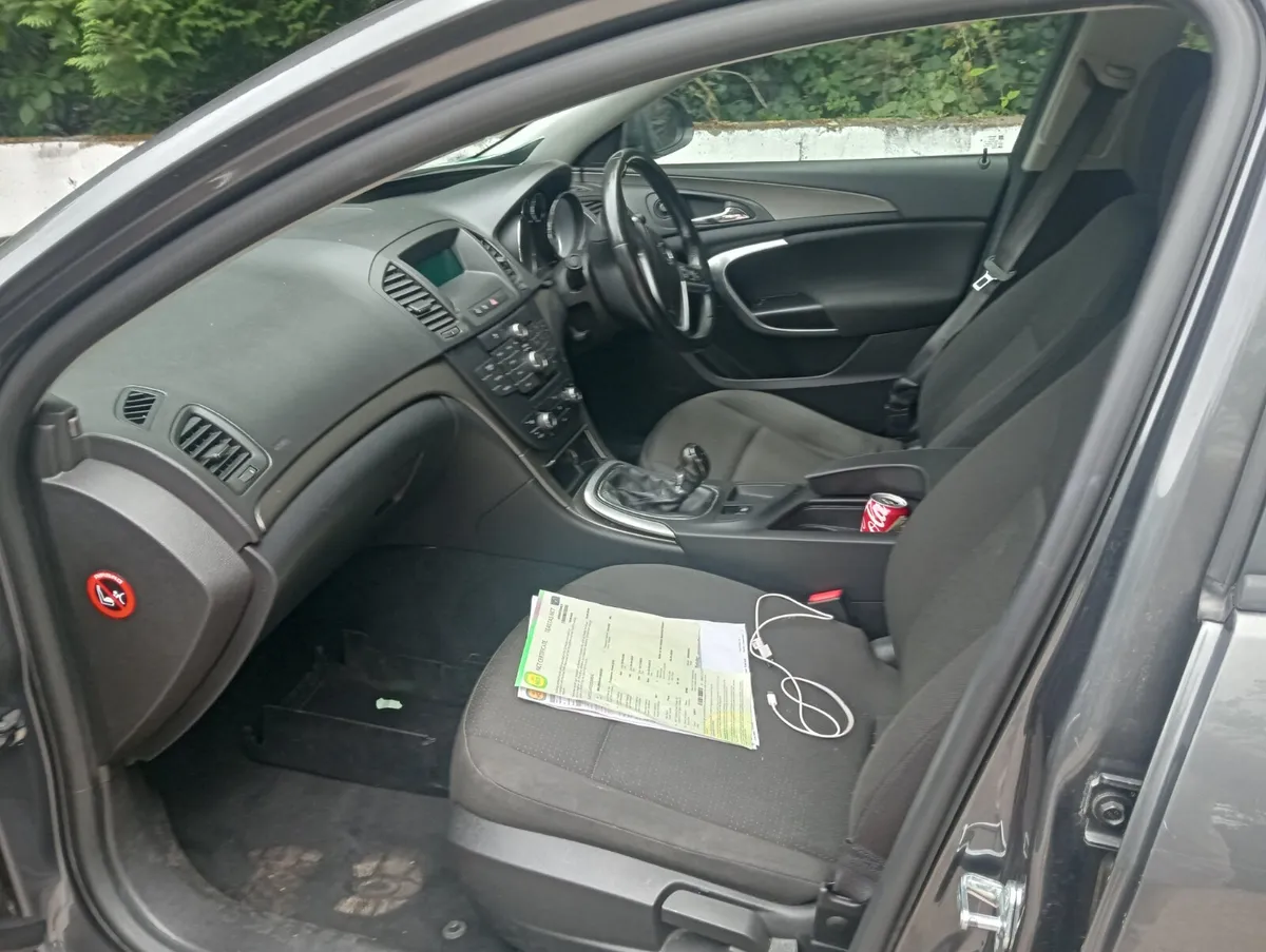 Opel Insignia 2011 - Image 2