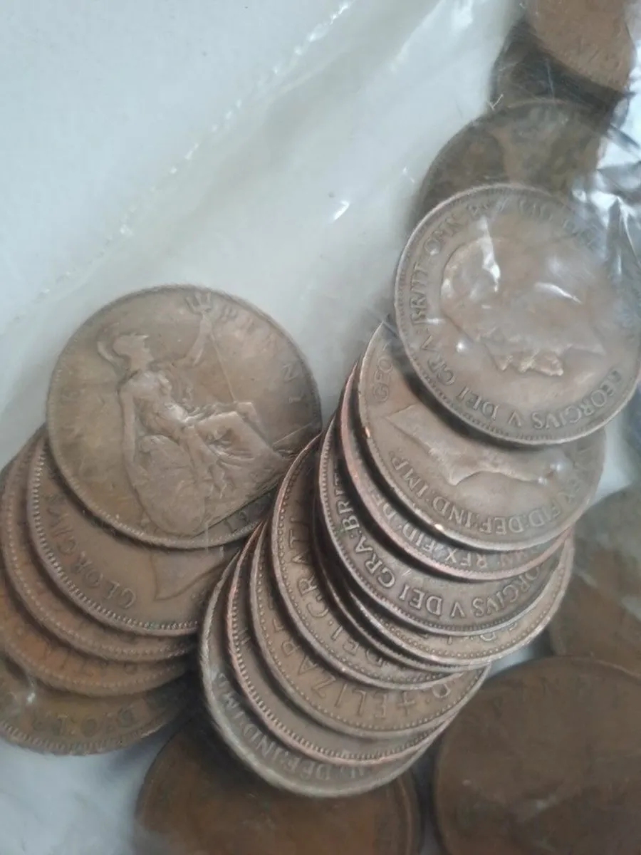 Big lot of very old Irish & english coins - Image 1