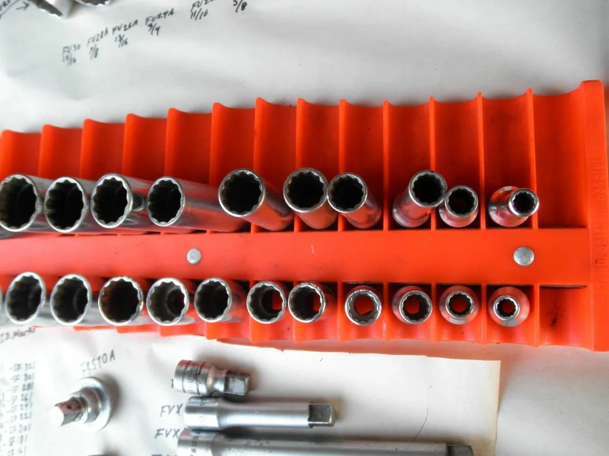 VINTAGE SNAP ON 3/8 DRIVE LOT - Image 3