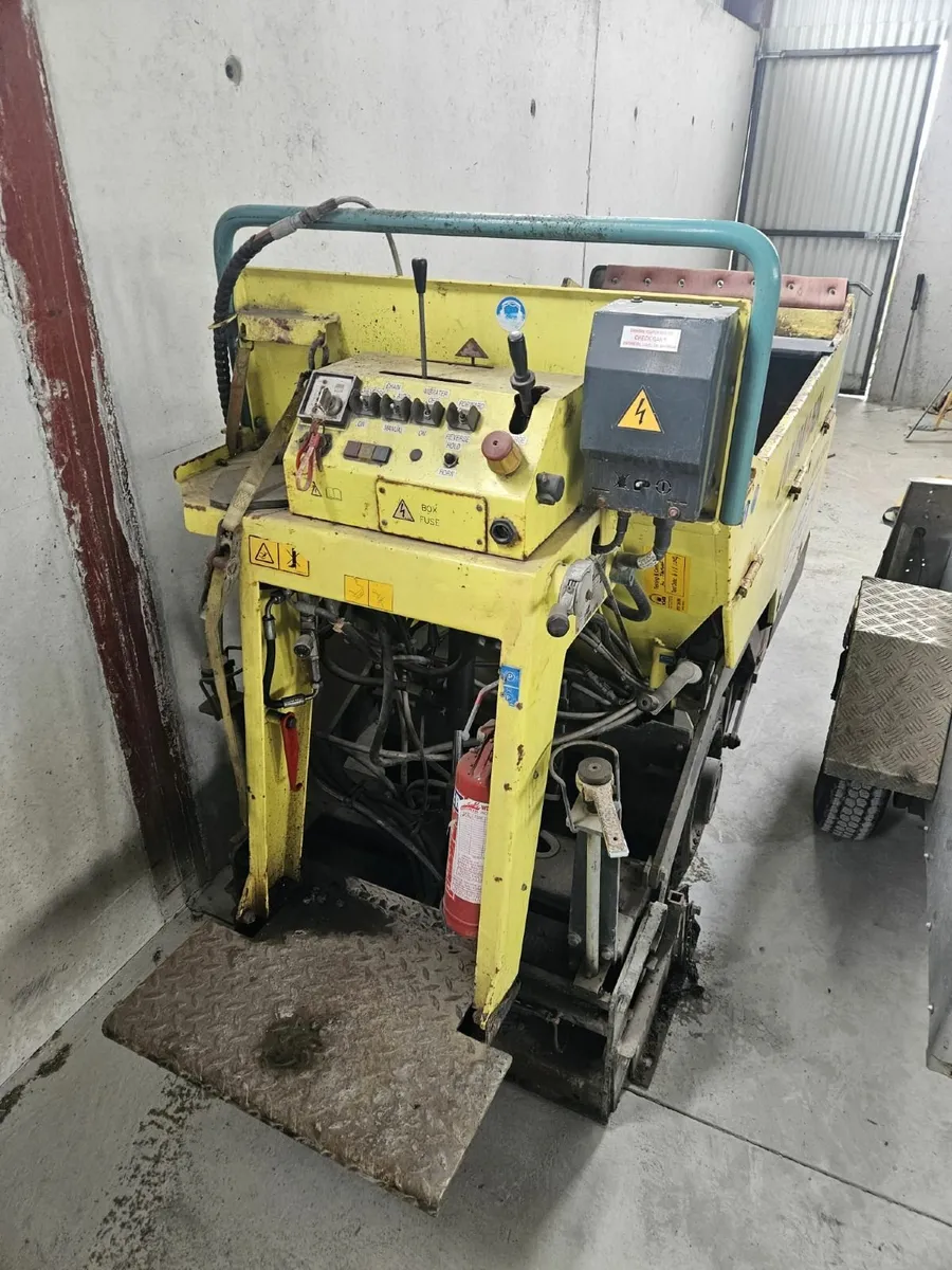 AMMANN mini Paver 2010 - Image 3