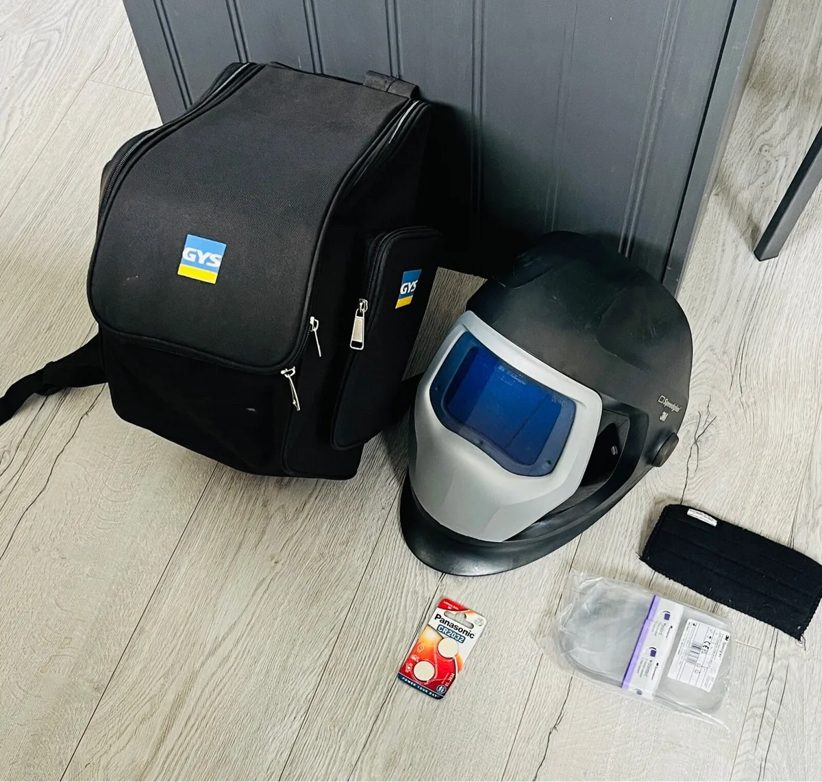 Speedglas 3M 9100 xxi autodarkening welding Helmet - Image 1