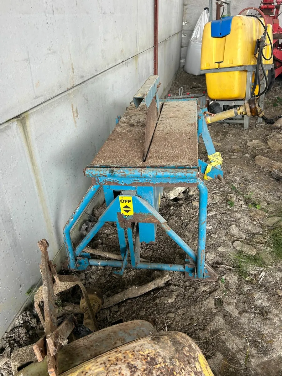 Kidd saw bench - Image 1
