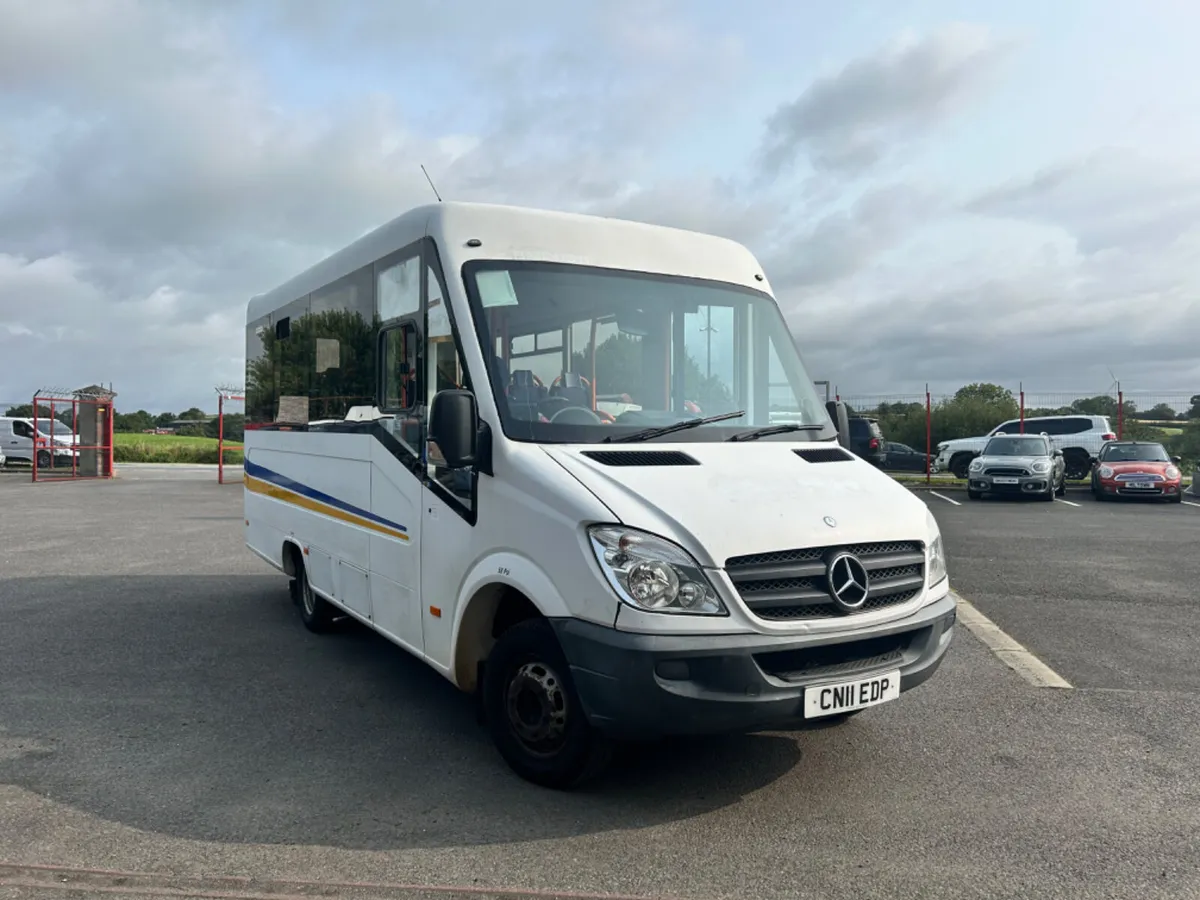 Mercedes-Benz Sprinter 2011 - Image 1