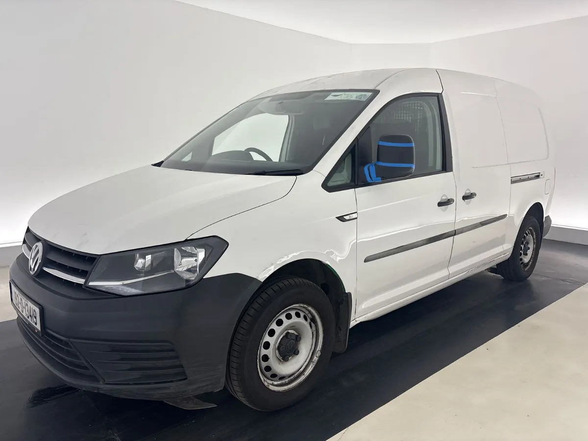 2019 Volkswagen Caddy in Auction - Image 1