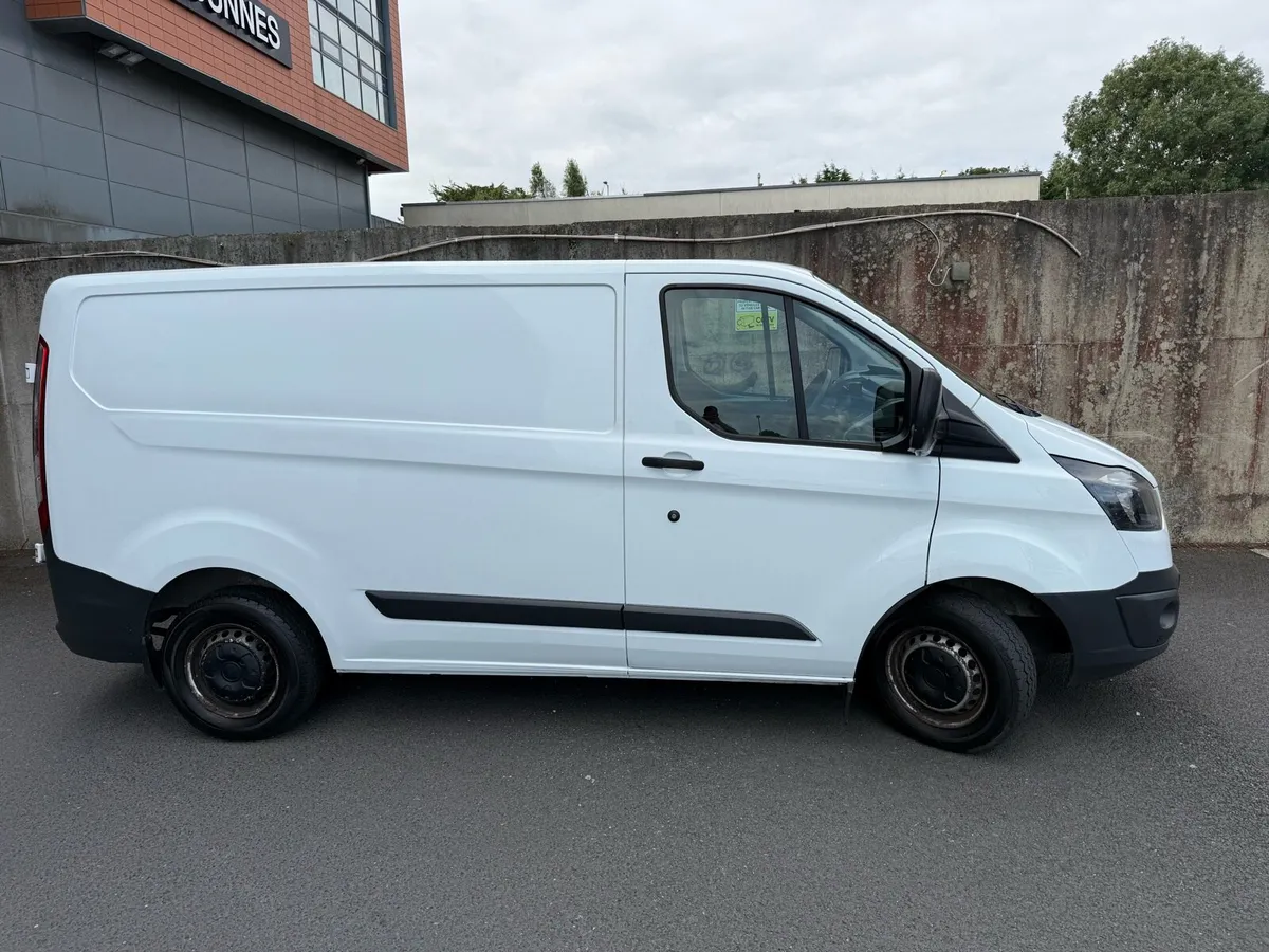 Ford Transit Custom SWB - Image 1