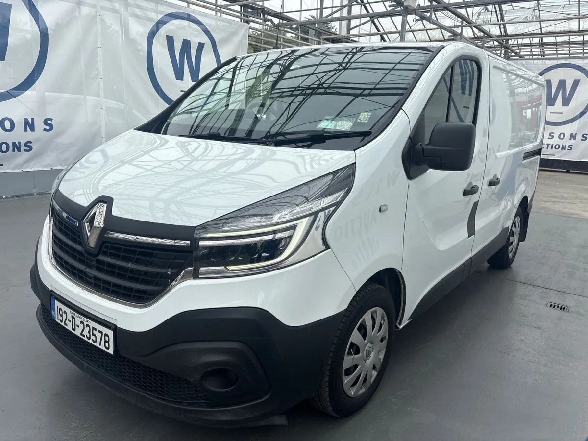 2019 Renault Trafic in Auction - Image 1